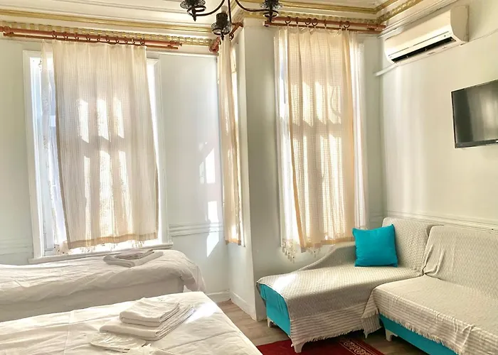 Golden * Istanbulská provincie