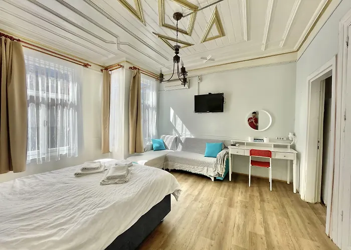 Golden * Istanbulská provincie