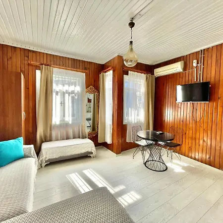 Golden Aparthotel *
